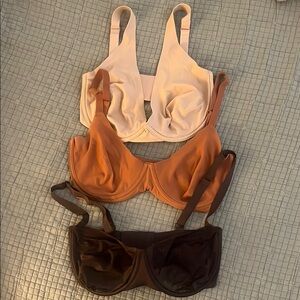 Bundle of 3 SKIMS unlined bras 34DDD / 34F